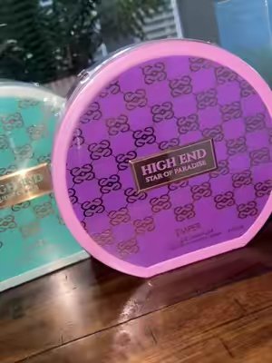 TikTok post by @perfume_queen_ for OudLash. Caption reads: [...] #FragranceLovers #PerfumeReview @Oudlash.