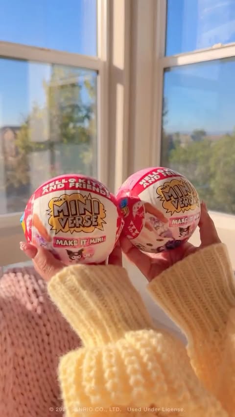 Instagram post by @thatsheart for Hello Kitty. Caption reads: save and send to your @hellokitty besties 🎀....