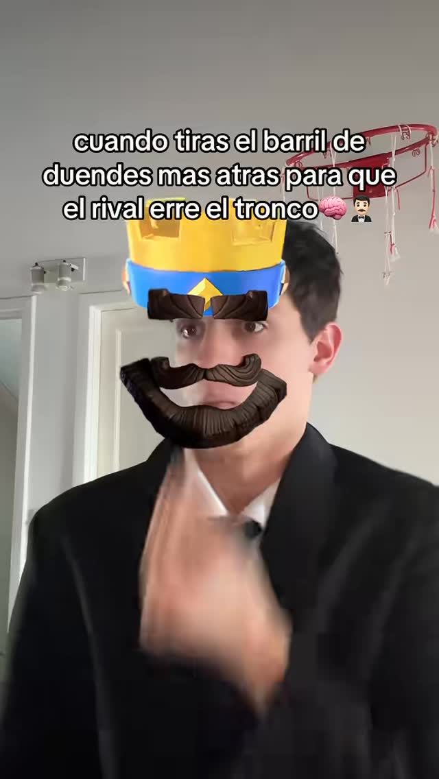 Instagram post by @facu.iriondo for Supercell. Caption reads: MASTERCLASS🧠

#ClashRoyale #DT #masterclass....