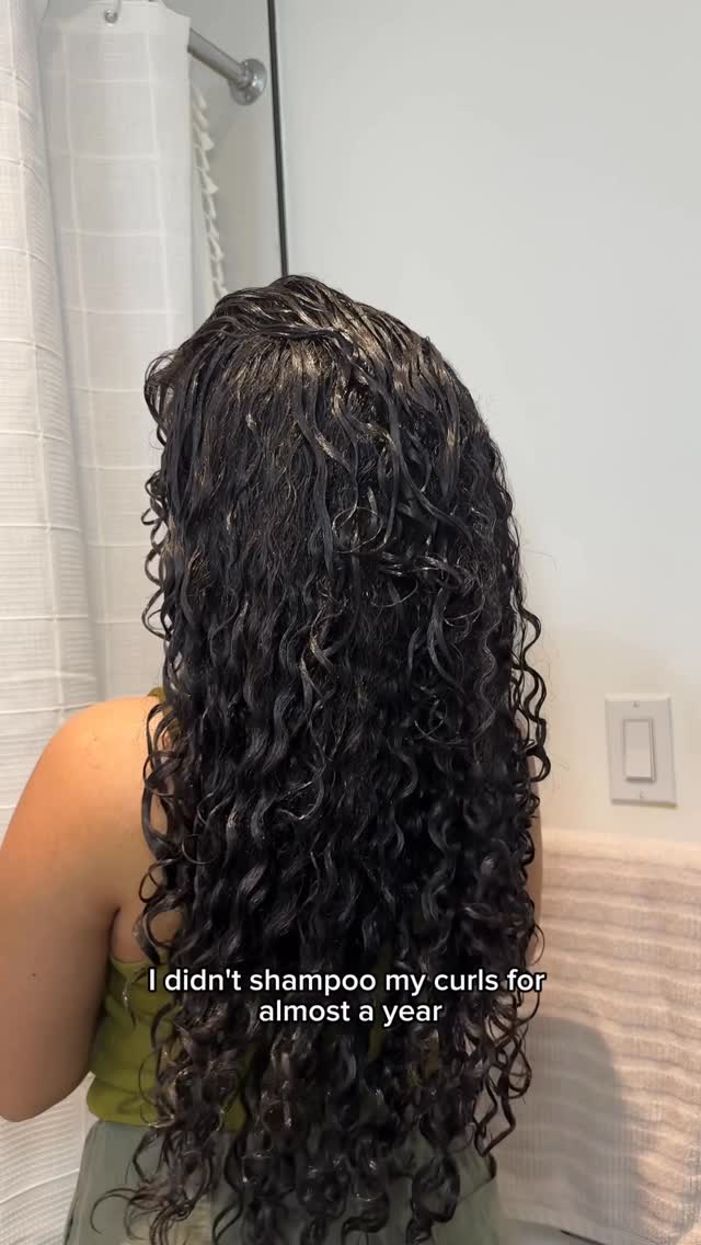 Instagram post by @curlswithalexa for CURLSMITH. Caption reads: Did you ever follow the “no shampoo rule” that was....