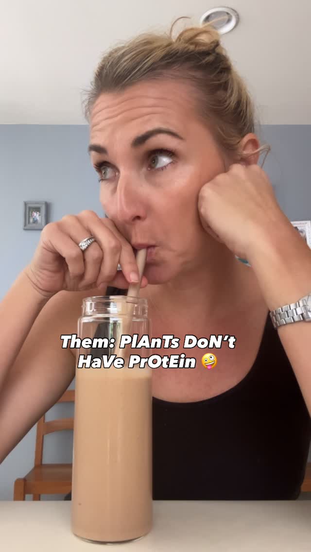 Instagram post by @vegan__af__ for EarthChimp. Caption reads: I seriously can’t handle the argument that you....