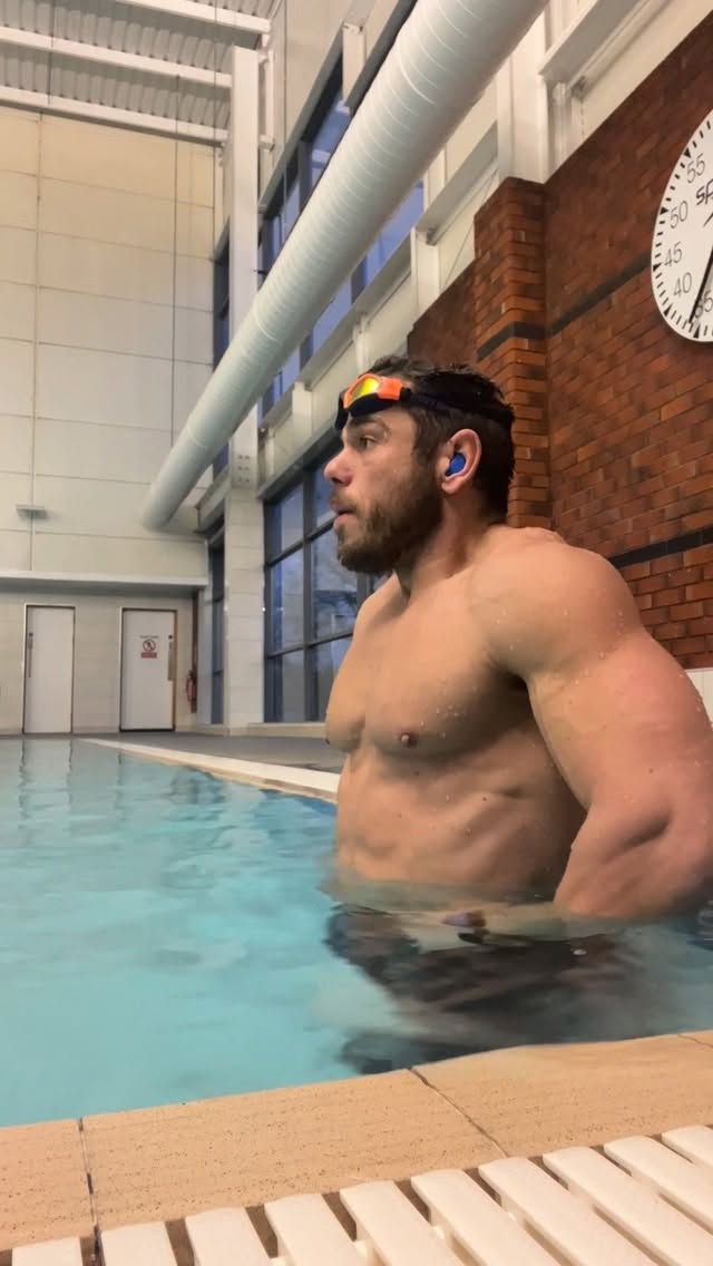 Instagram post by @rossedgley for Gym King. Caption reads: We’re BACK! Speed + Strength training block down....