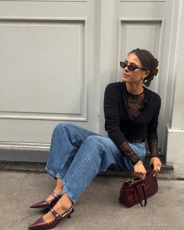 Instagram post by an influencer for Marks & Spencer. Caption reads: autumn trend: layering lace 🖤 bodysuit from Rosie....