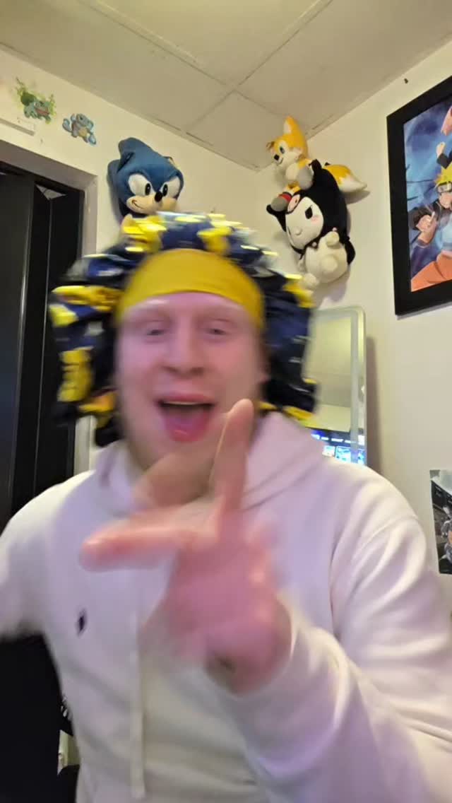 Instagram post by @carlos.manuelx for Family Dollar. Caption reads: @familydollar Haul for fall/Halloween 🎃👻🍁😂.