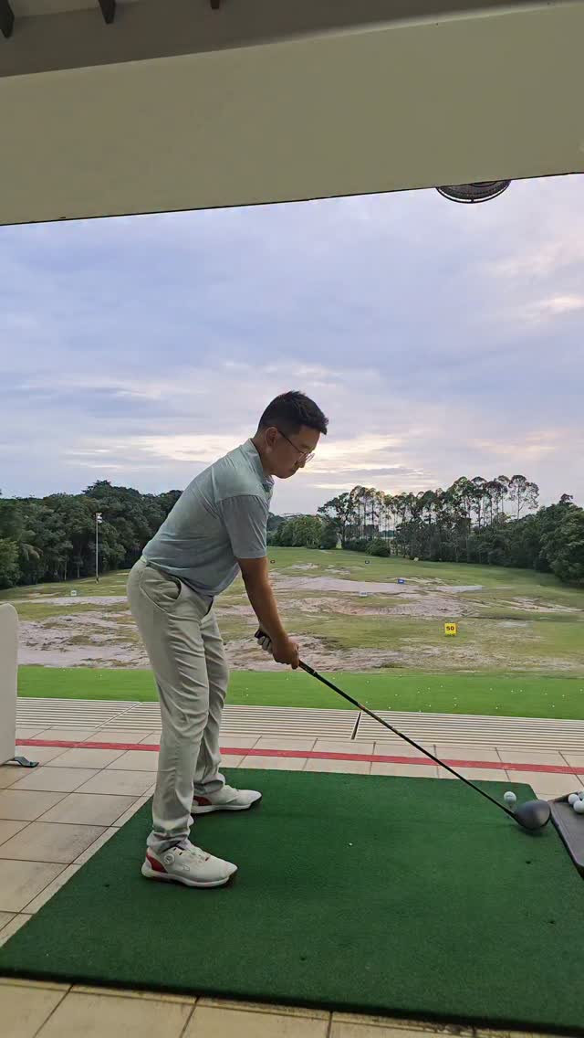 Instagram post by @stabilityndistance for COBRA Golf. Caption reads: It’s been a while since I last practiced at the....