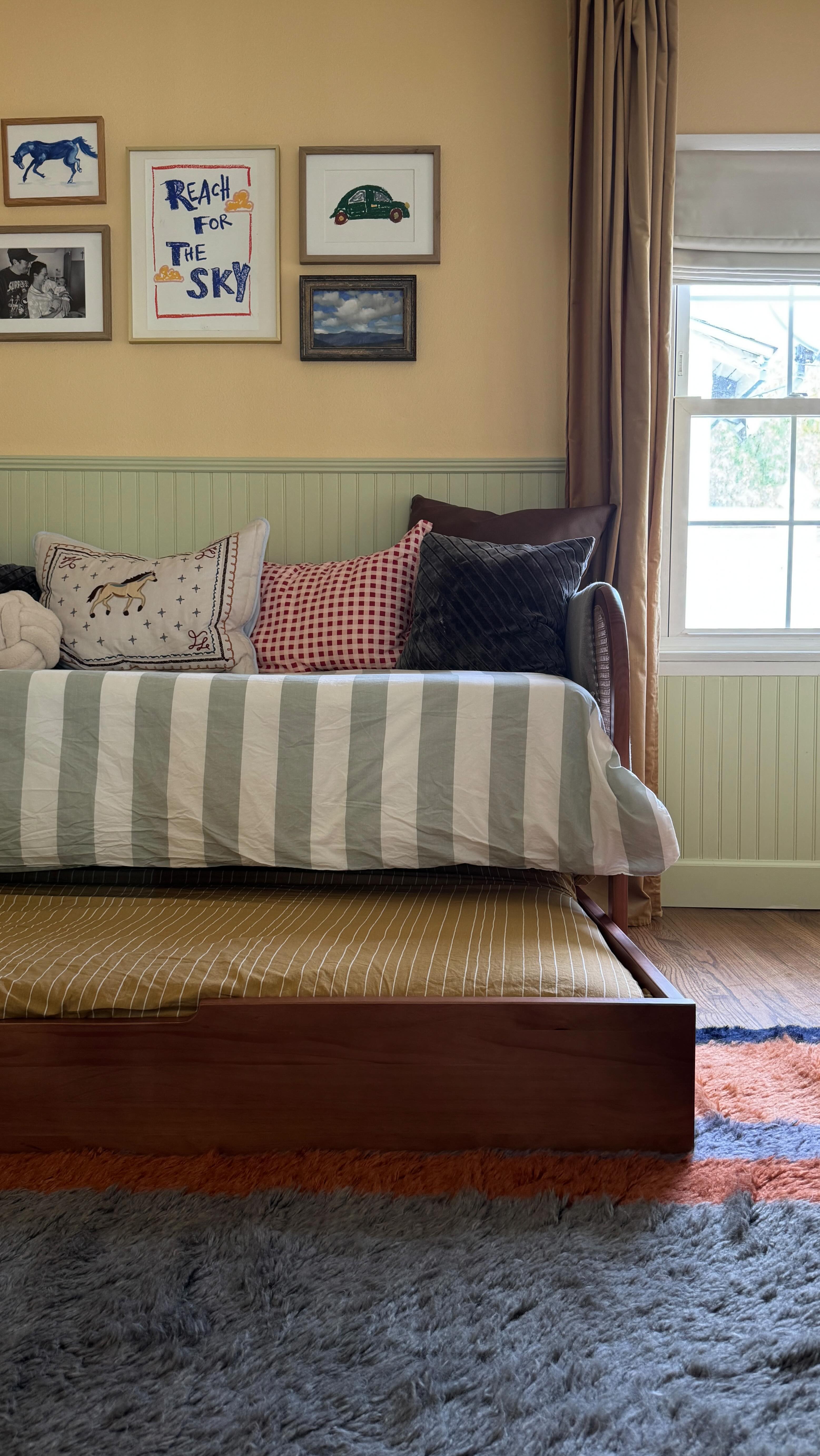 Instagram post by @demharm for Nestig. Caption reads: My to-do list once the nesting hormone hits....