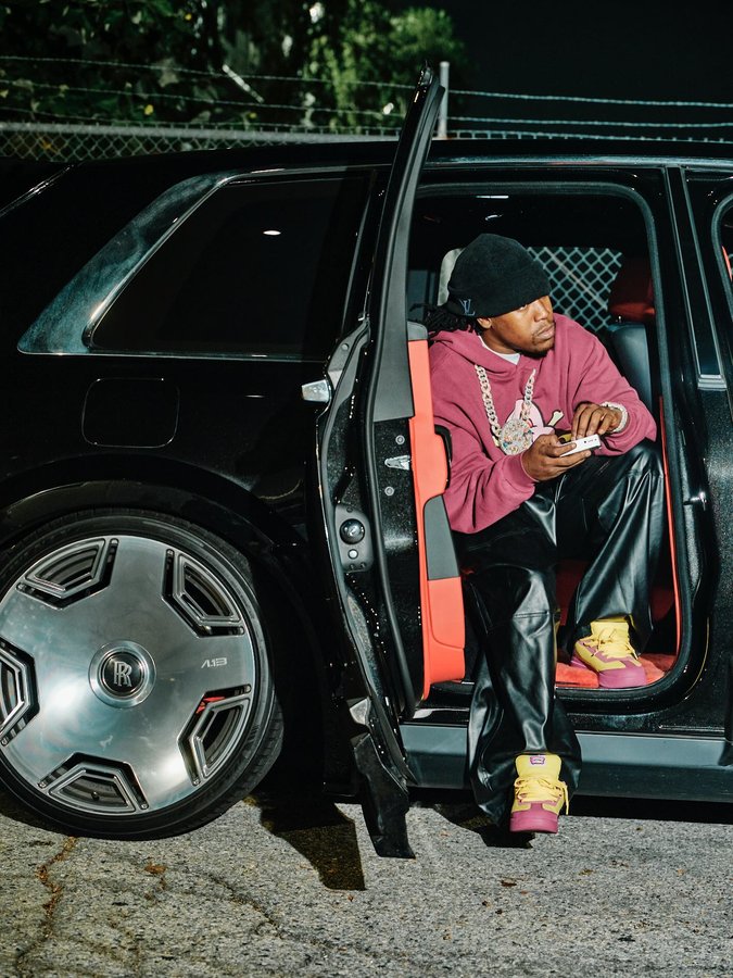 Instagram post by @dontoliver for Reebok. Caption reads: BOARD FLIP DT ONLINE FOR 72 HOURS ! 11/5/25....