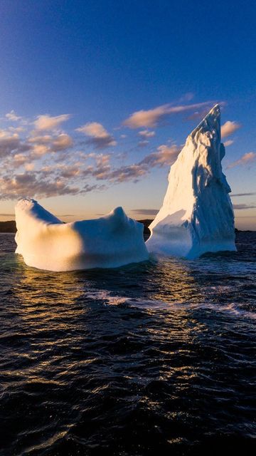 Instagram post by @tomcochrane for Soundstripe. Caption reads: [...] the epic visuals of this place. I use....