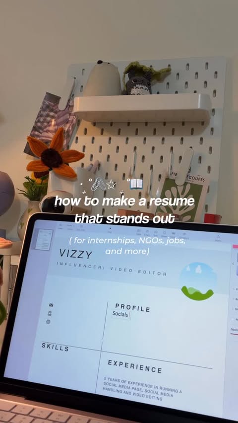 Instagram post by @vizzystudies for QuillBot. Caption reads: [...] you need to update your resume 🤍 #ad....