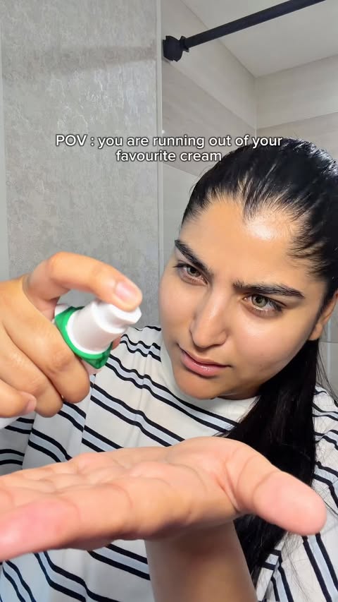 Instagram post by @deepika_jaskirat_ for AXIS-Y. Caption reads: When it comes to dark spots, this @axisy_official....