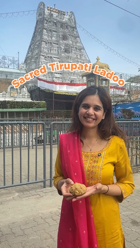 Instagram post by @bytetrails for RedBus. Caption reads: [...] discounts on hotels & trains Choose redBus....