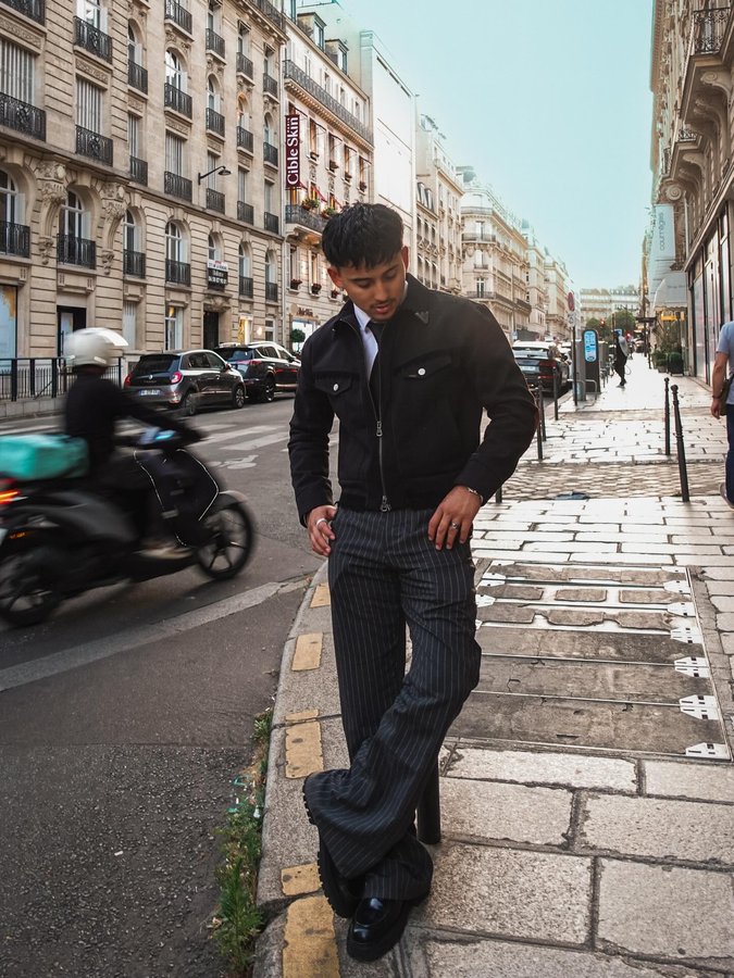 Instagram post by @blesiv for Chrome Hearts. Caption reads: paris fashion week day 1🕴️.