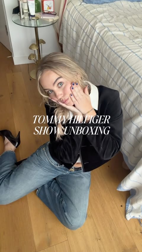 Instagram post by @emmabrooks for Tommy Hilfiger. Caption reads: feels like christmas @tommyhilfiger #tommypartner.