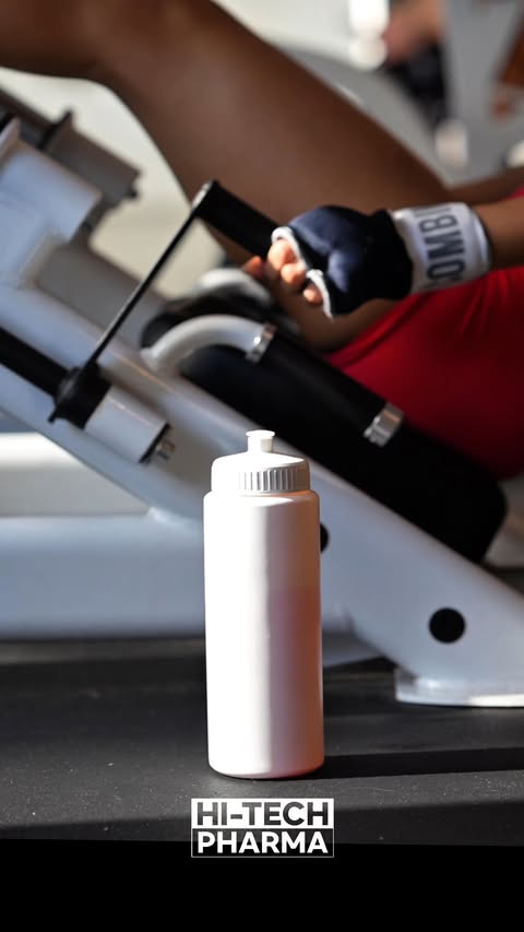 Instagram post by @maarebeaar for HiTechPharma. Caption reads: [...] leg day, I see girl war (powered by....