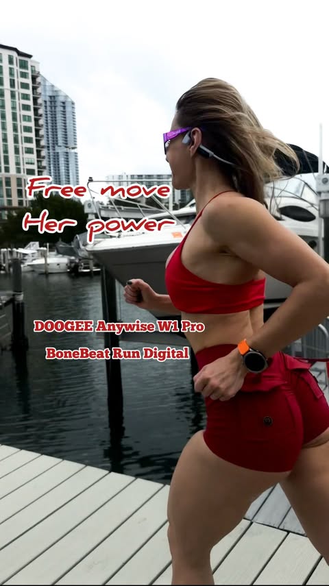 Instagram post by @oxana.fit for DOOGEE. Caption reads: [...] bio. Free Move , Her Power 💪 Using the....