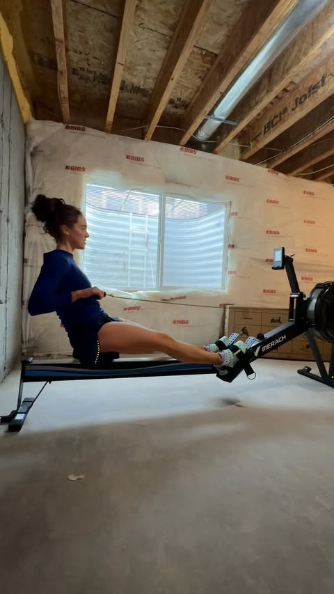 Instagram post by @jujustepan for Merach. Caption reads: Rowing is one of the greatest ways to build....