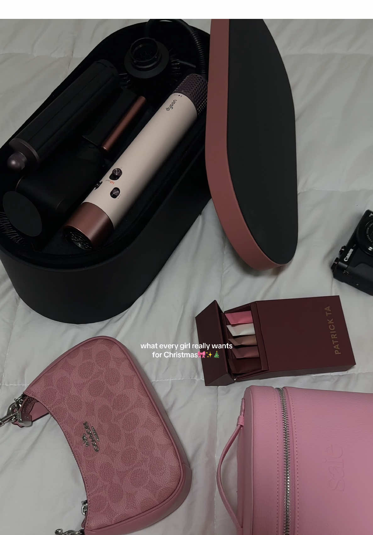 TikTok post by @sarahy_reyesg for Saie hello. Caption reads: IT GIRL CHRISTMAS WISHLIST✨🎄🎀  @Dyson USA....