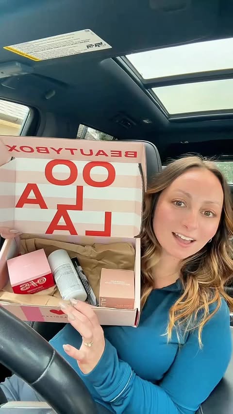 Instagram post by @thecourtneynielson for FabFitFun. Caption reads: Unbox the new January @fabfitfun beauty box with....