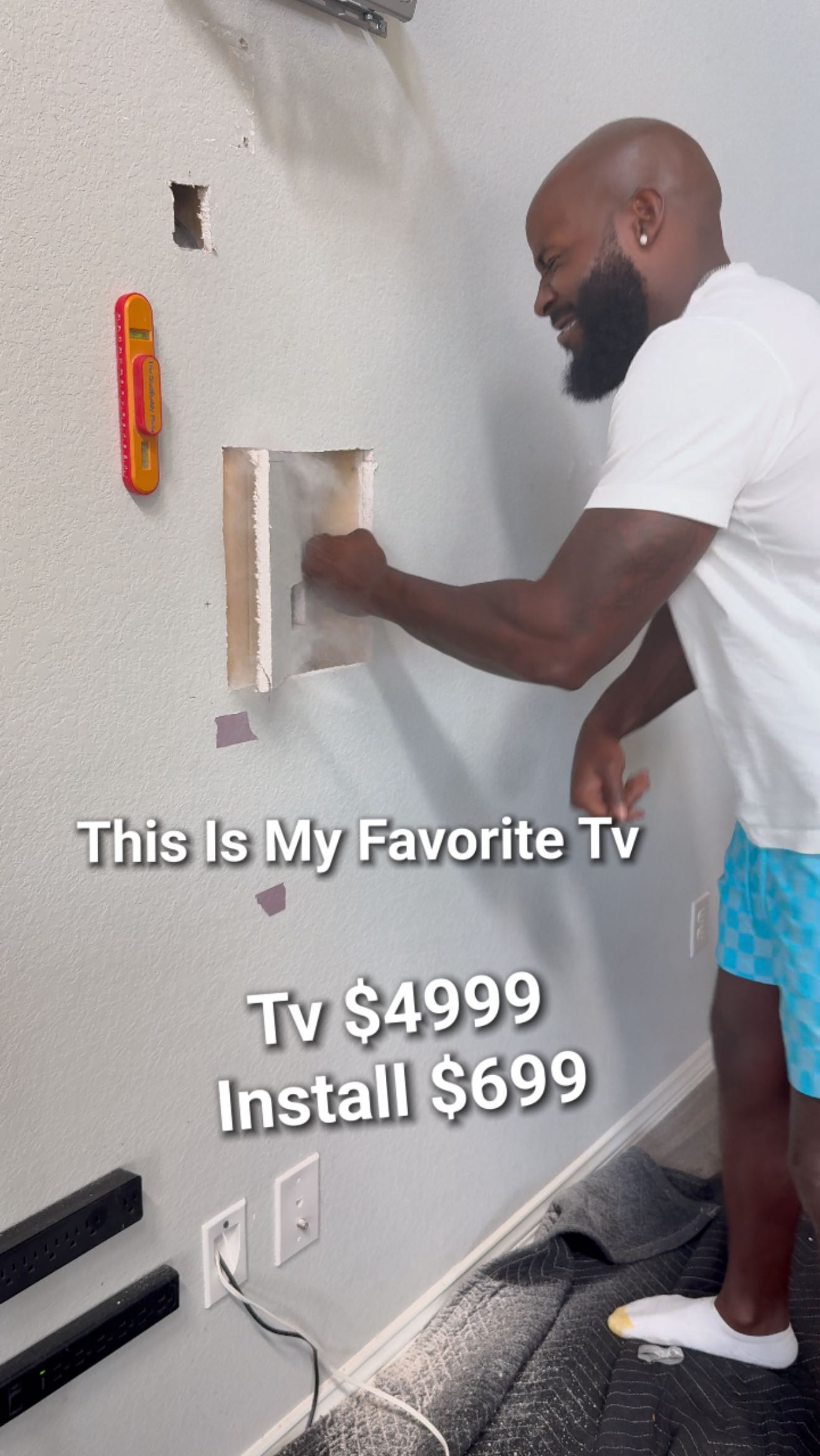 Instagram post by @xpresstvmounting for LG USA. Caption reads: This Is My Favorite TV!

The LG G5

On sale for....