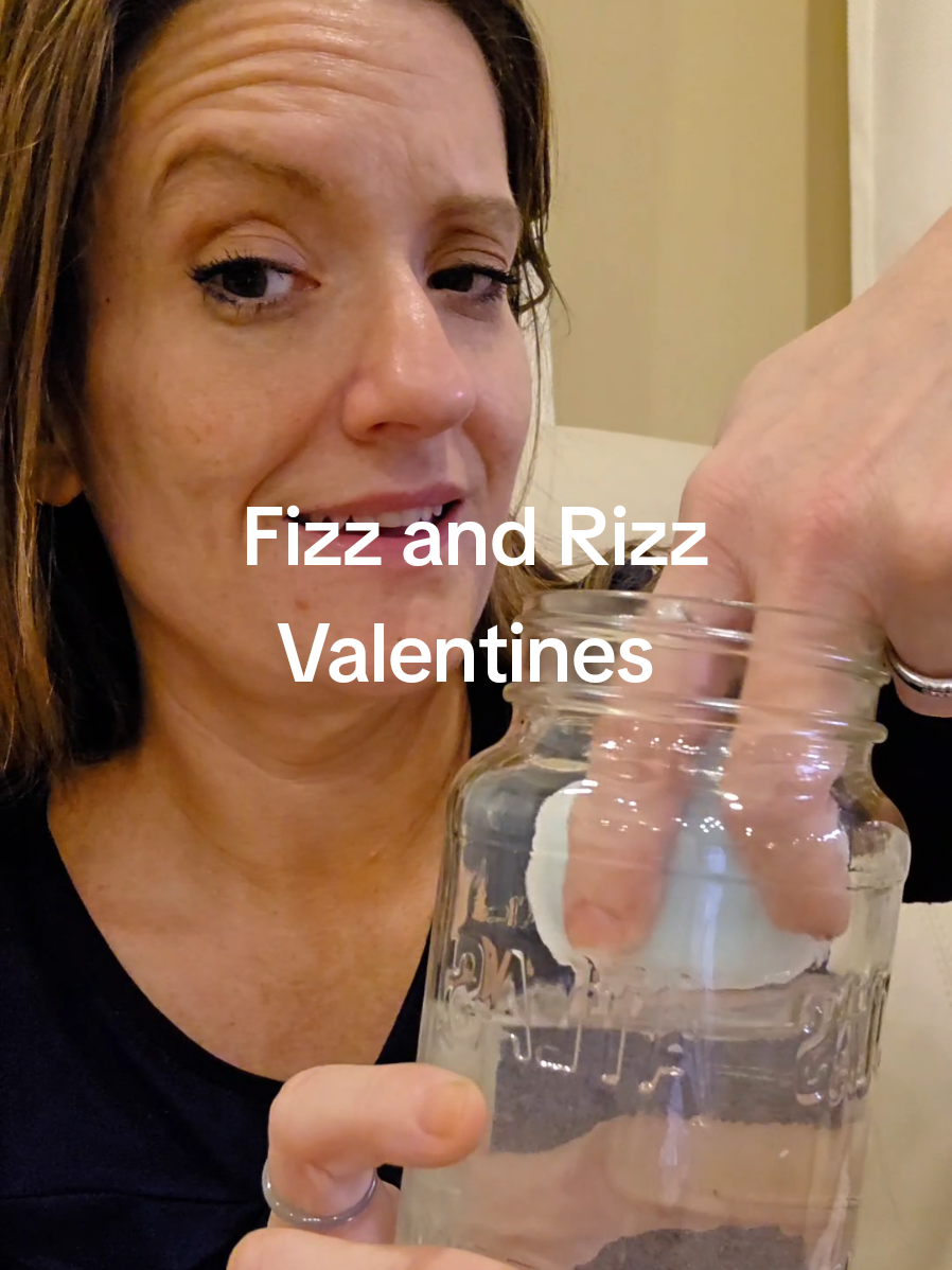 TikTok post by @l3onnie for Fizzandrizz. Caption reads: [...] #giftforher #surprisegift @FizzandRizz.