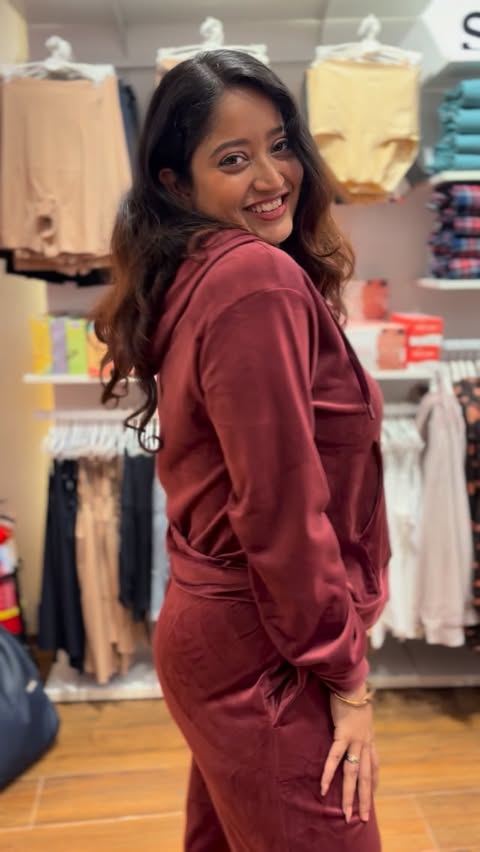 Instagram post by @anuskaananya for Zivame. Caption reads: [...] and ended up spending an hour inside the....