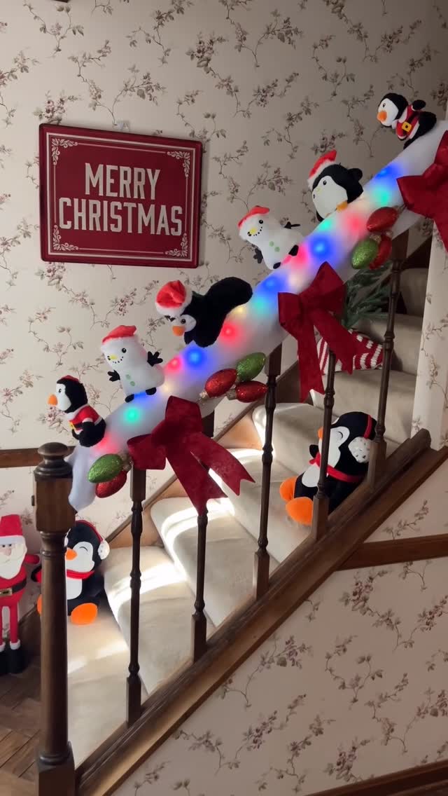 Instagram post by @jaymuneediy for Dollar Tree. Caption reads: #ad You have to try this @dollartree Christmas....