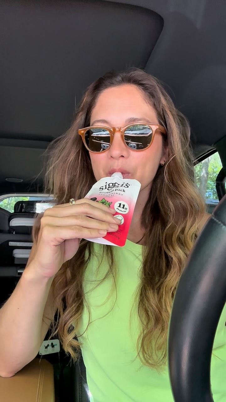 Instagram post by @emmalovewell for siggi's dairy. Caption reads: #ad Wellness on the go = preparation over....