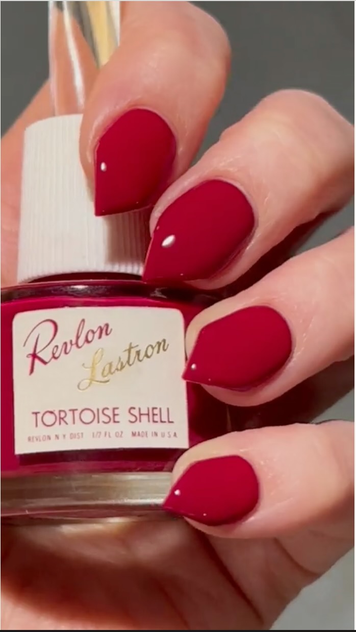 Instagram post by @vintage_dusties for American Salon. Caption reads: She’s built a massive following as a beauty....