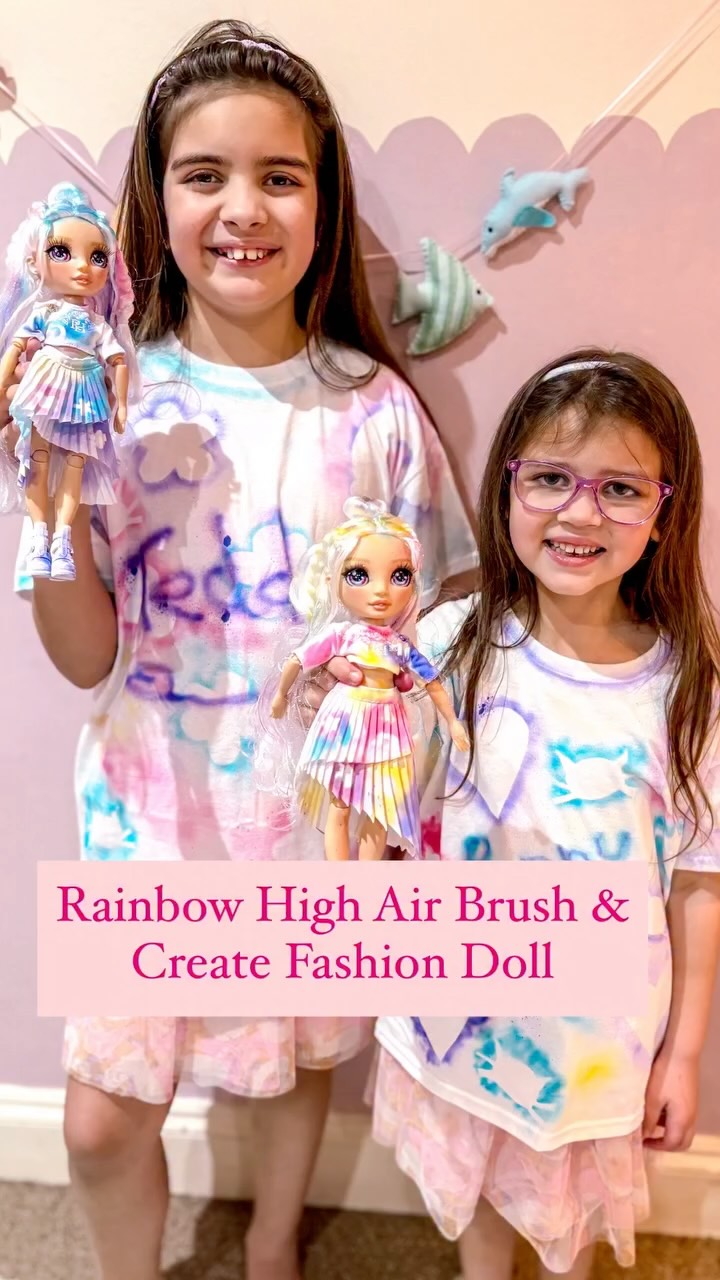 Instagram post by @the.southend.mummy for Rainbow High. Caption reads: ✨🌈 Rainbow High Air Brush & Create Fashion Dolls....