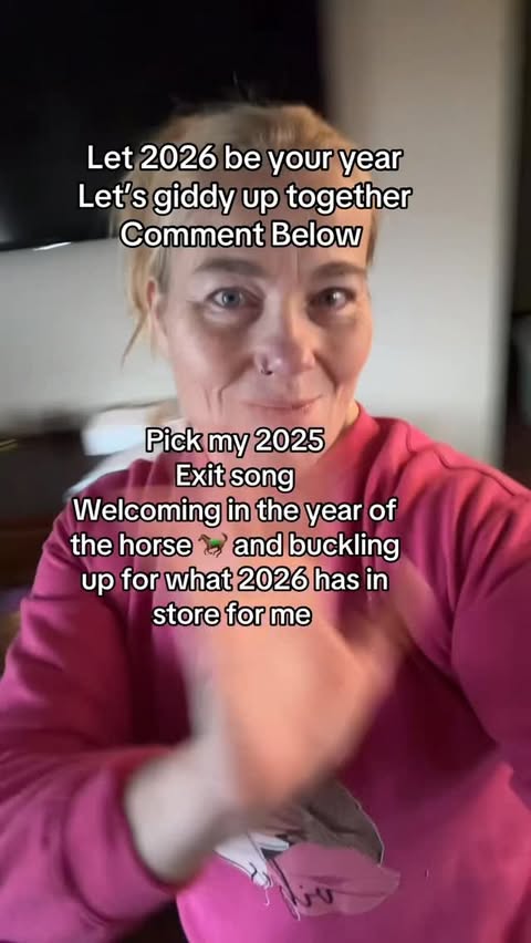 Instagram post by @mamacarrieb__ for Join Amble. Caption reads: Let @joinamble help comment below and I’ll show....