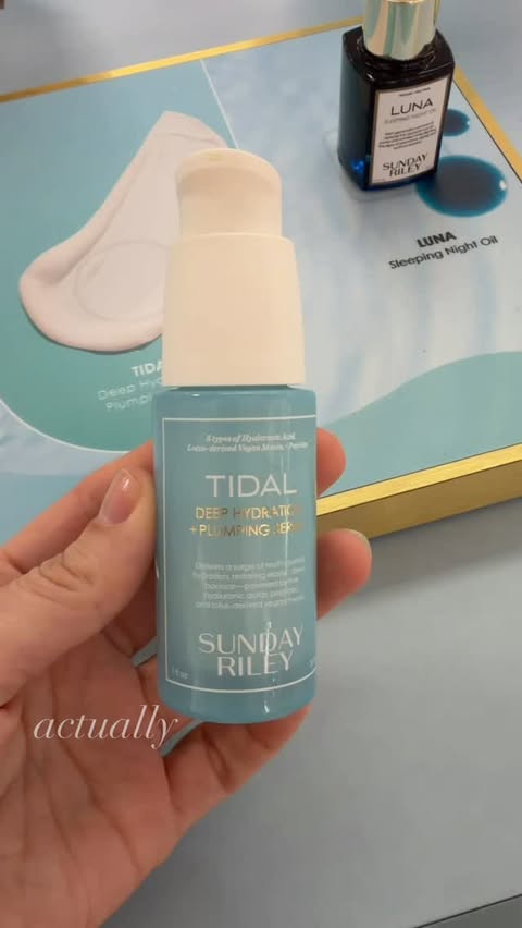 Instagram post by @the.midlife.glow for Selfridges. Caption reads: [...] with me to the Sunday Riley counter in....