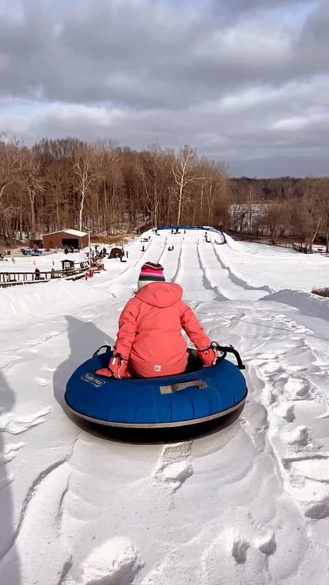 Instagram post by @michiganmomofone for Pure Michigan. Caption reads: 📍 I’m sharing our favorite @puremichigan places....
