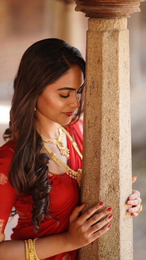 Instagram post by @itspreetha_official for Malabar Gold and Diamonds. Caption reads: [...] the beauty of our weddings. ✨....