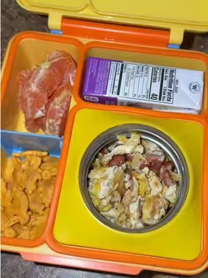 TikTok post by @__danielagz for OmieLife. Caption reads: [...] 🤣 #TikTokShop #omiebox #omielunchbox....