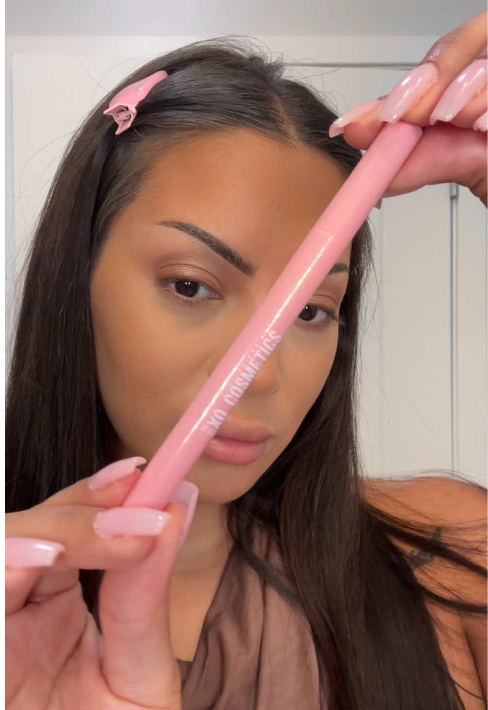 TikTok post by @glambervcruz for EXO Cosmetics. Caption reads: [...] dry out while applying it ☺️ 💕@EXO....