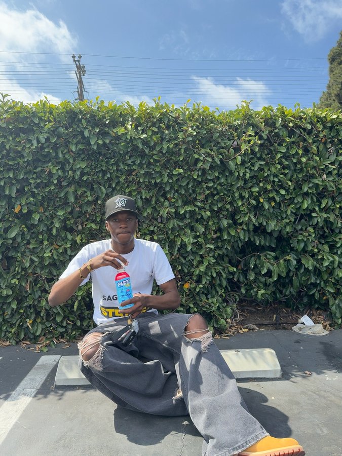 Instagram post by @tamaalmyers for 98Strong. Caption reads: [...] link in bio! #plezipartner @drinkplezi....