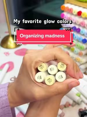 TikTok post by @griselles.colorin for Ohuhu. Caption reads: [...] down I order more. I order straight from....