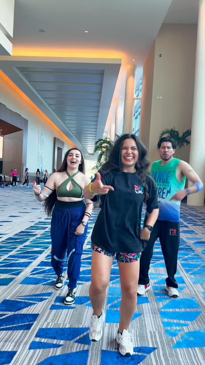 Instagram post by @samanthakerrigan_2 for Zumba. Caption reads: When @zjrony gives us Nuevayol.. 🤓 I'm so....