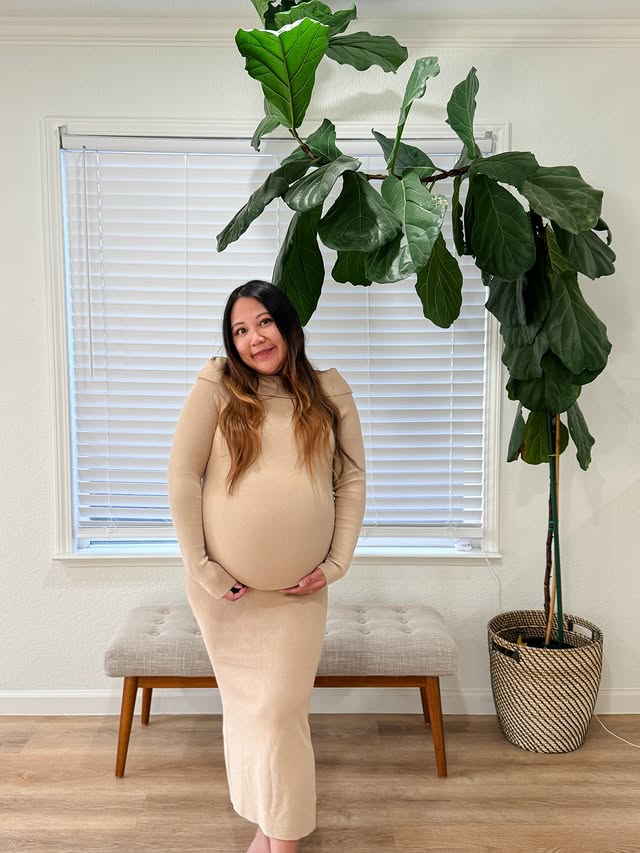 Instagram post by @livingwlinda for PinkBlush. Caption reads: #gifted @pinkblushmaternity is honestly my....