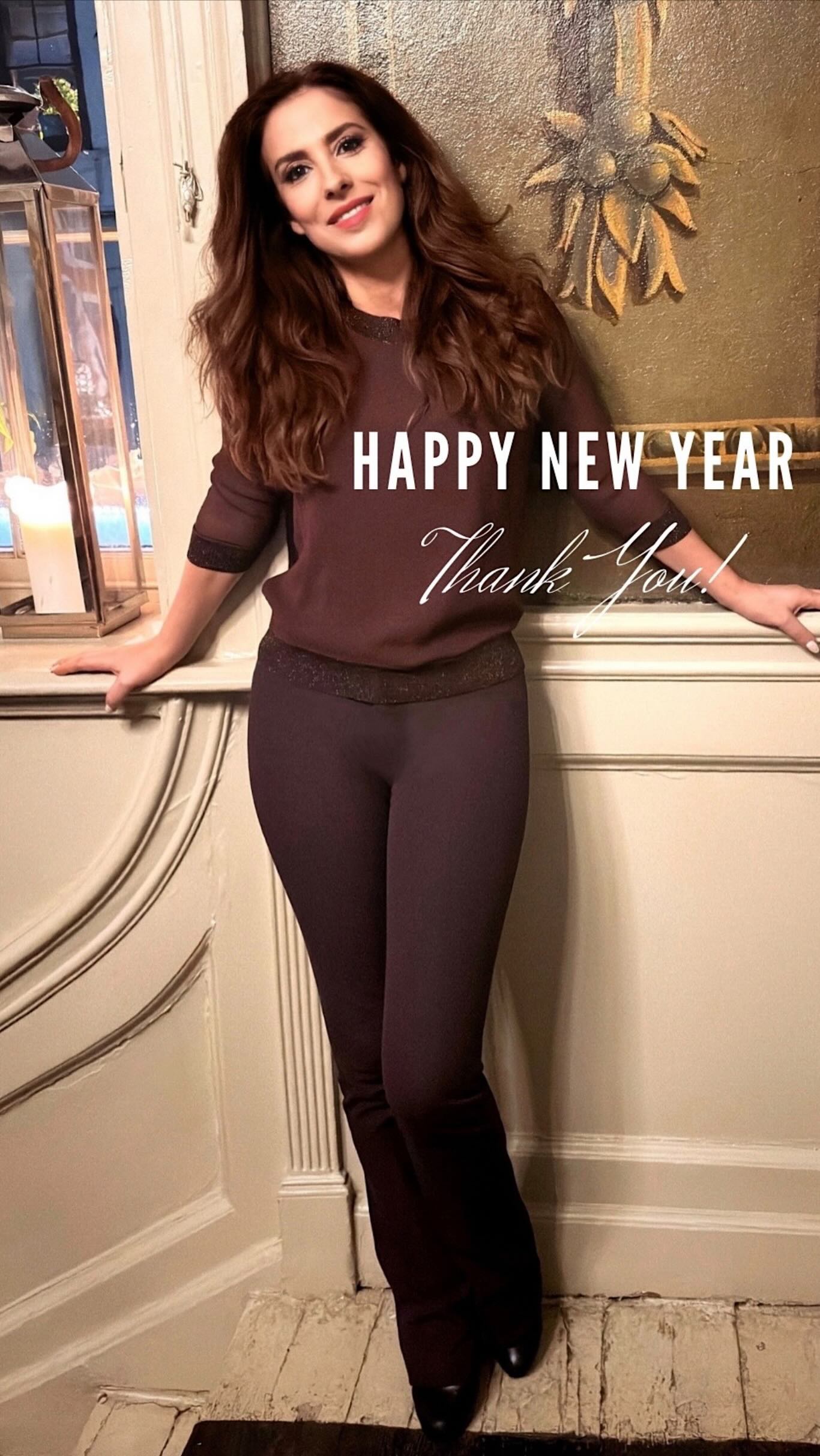 Instagram post by @juliacarta for Eylure. Caption reads: HAPPY NEW YEAR 2025! 🎉🥳✨

Reflecting on an....