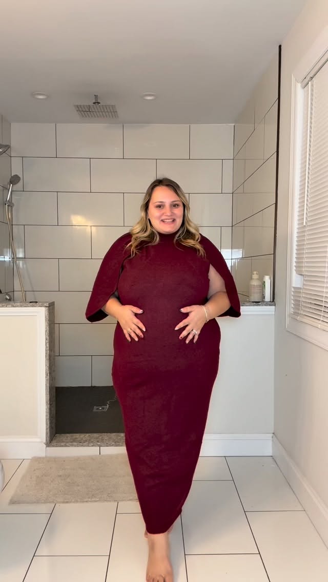 Instagram post by @thekatherinerae for ELOQUII. Caption reads: Like are we kidding? ALSO Eloquii is doing an....