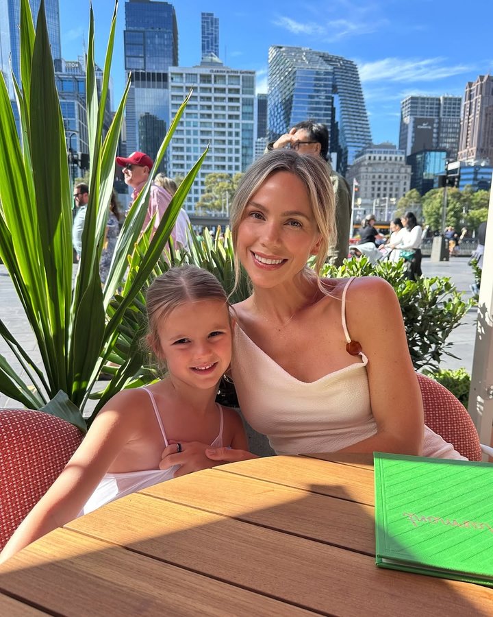 Instagram post by @alpendlebury for Crown Melbourne. Caption reads: Weekend staycay at @crownmelbourne making Xmas....