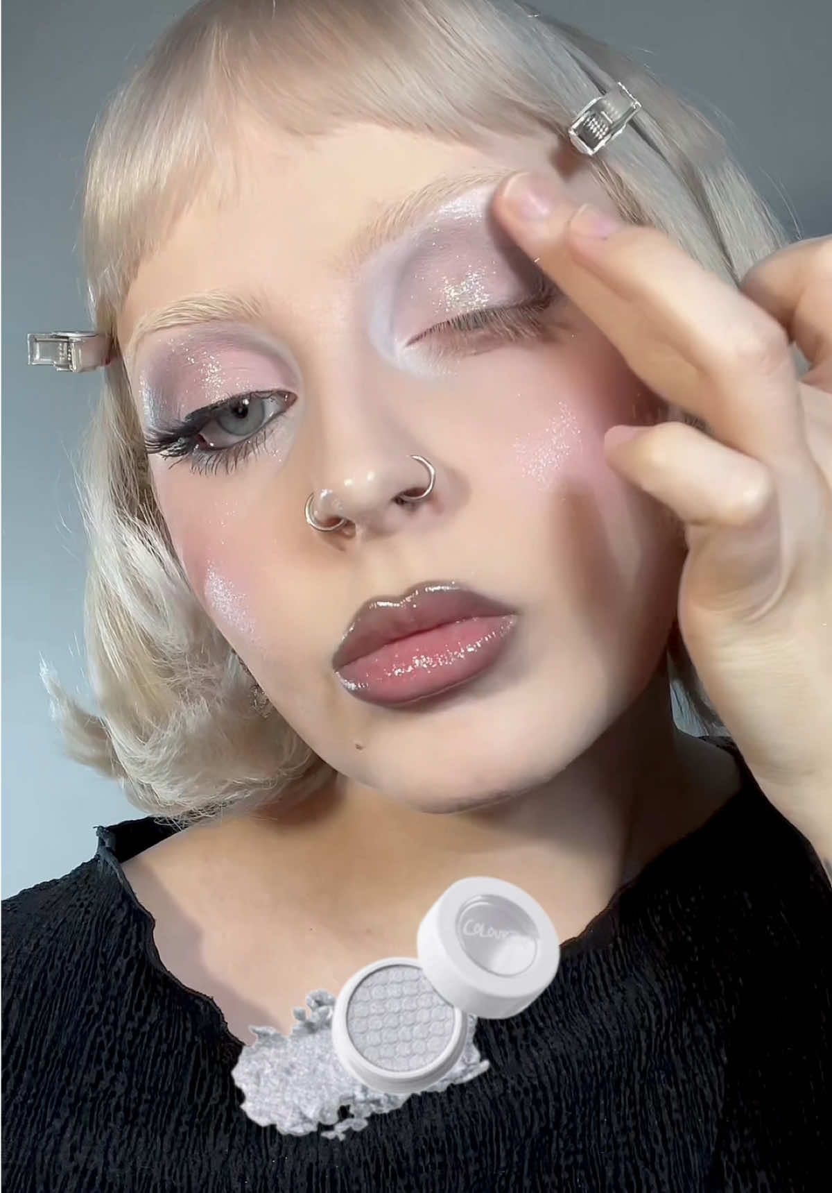 TikTok post by @blondetaki for Blend Bunny Cosmetics. Caption reads: Tut for my highly requested NYE look ˖ . ݁𝜗𝜚.....