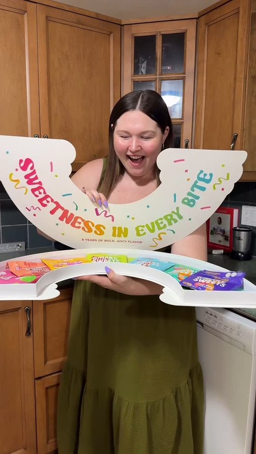 Instagram post by @kelmcdonald for SmartSweets. Caption reads: Happy 9th birthday @smartsweets🥳💛

#smartsweets....