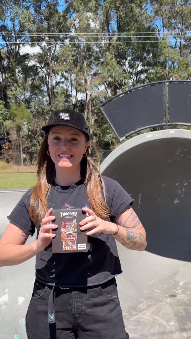 Instagram post by @aimeemassie for Polaroid. Caption reads: This is my new favourite camera 😍
@polaroid_asia....