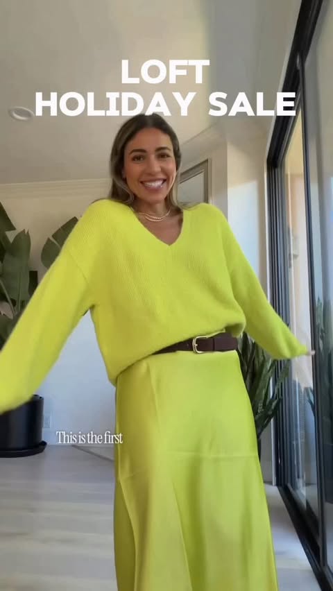 Instagram post by an influencer for LOFT. Caption reads: Comment “LOFT” & I’ll DM you the links 🤍 [...].