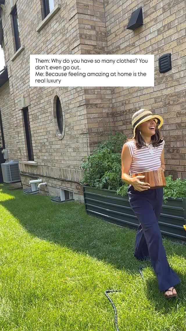 Instagram post by @vanessaa.giuliani for Reitmans. Caption reads: Home is the destination ✨
Just because I’m not....