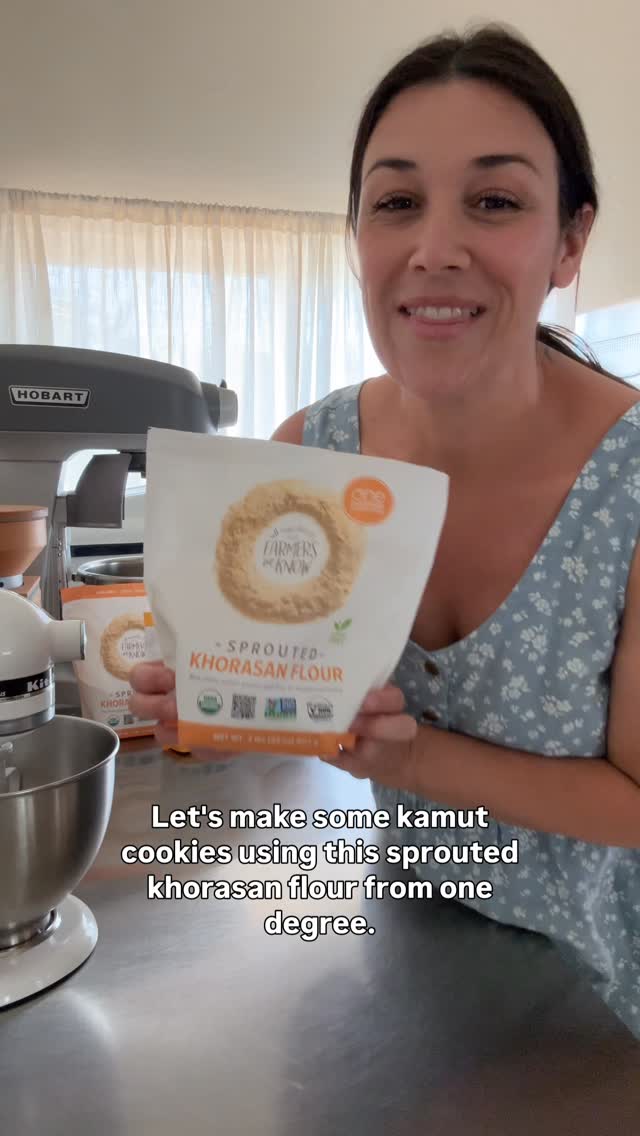 Instagram post by @bread.by.day for One Degree Organics. Caption reads: These chocolate chip cookies are made with....