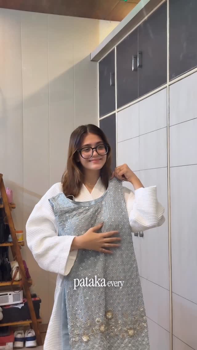 Instagram post by @whoisaarzoo for Cetaphil. Caption reads: Meet my new skin crush  the Cetaphil SA range!
So....