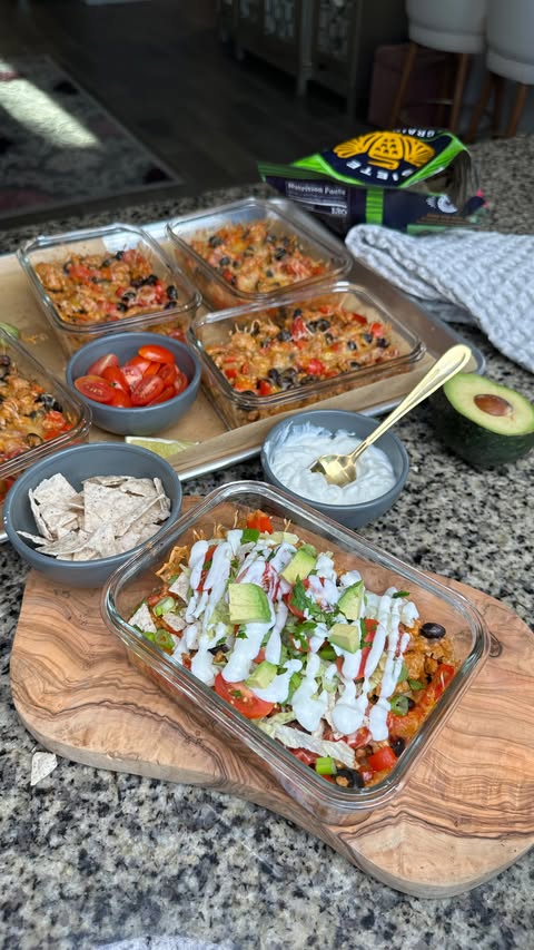 Instagram post by @jasminemays for Success Rice. Caption reads: 🌮 Dump-and-Bake Taco Bowls
Makes 5 individual....